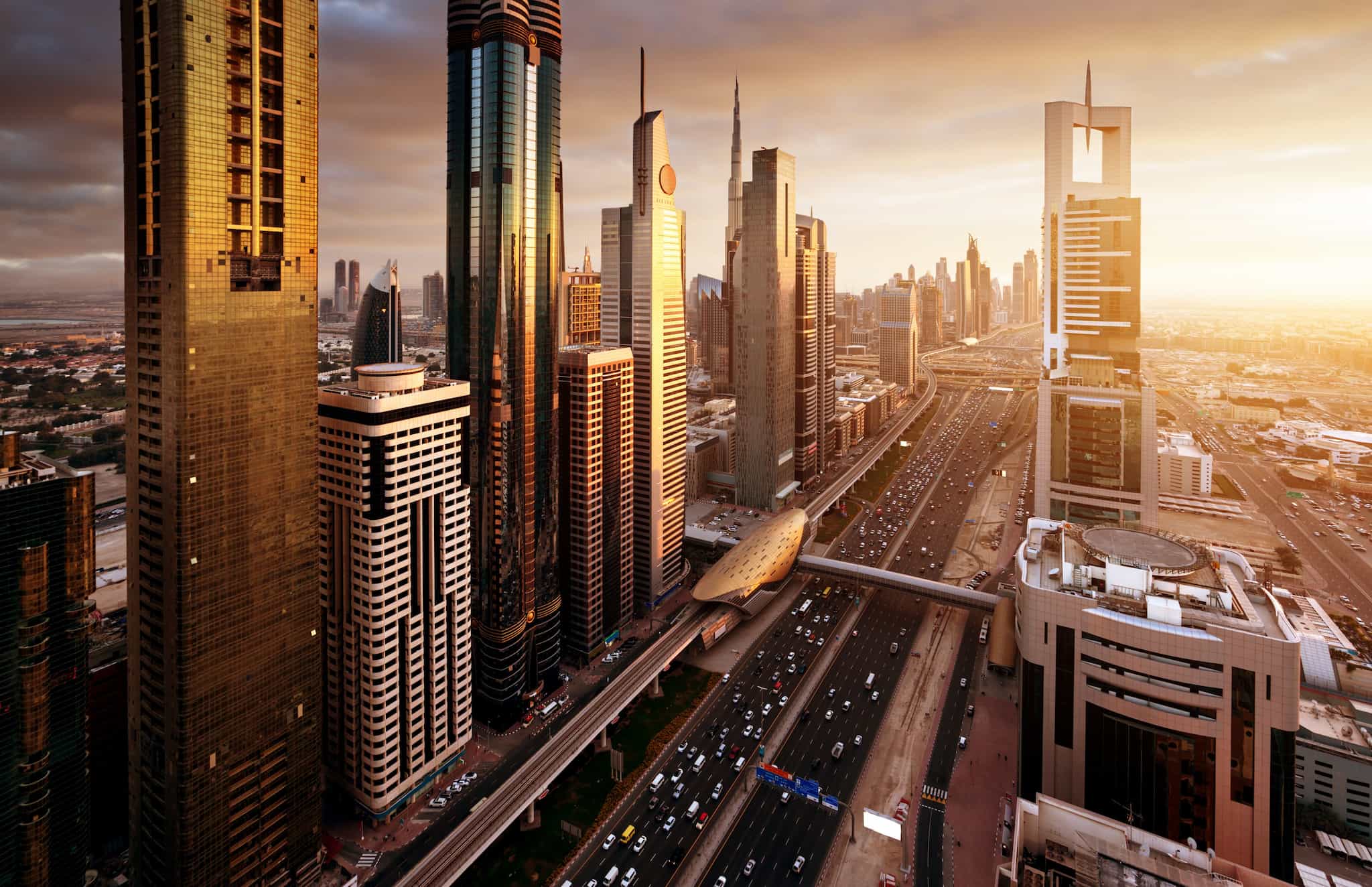 Dubai Sheikh Zayed Road.jpg