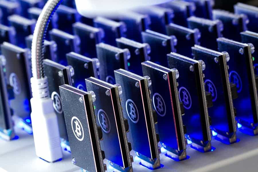 China’s Bitcoin Miners Prepare for Exit after Crackdown Rumours