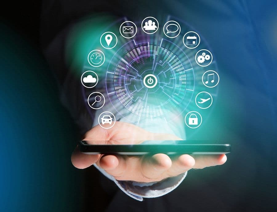 How DApps can Overcome the Risks of Centralisation